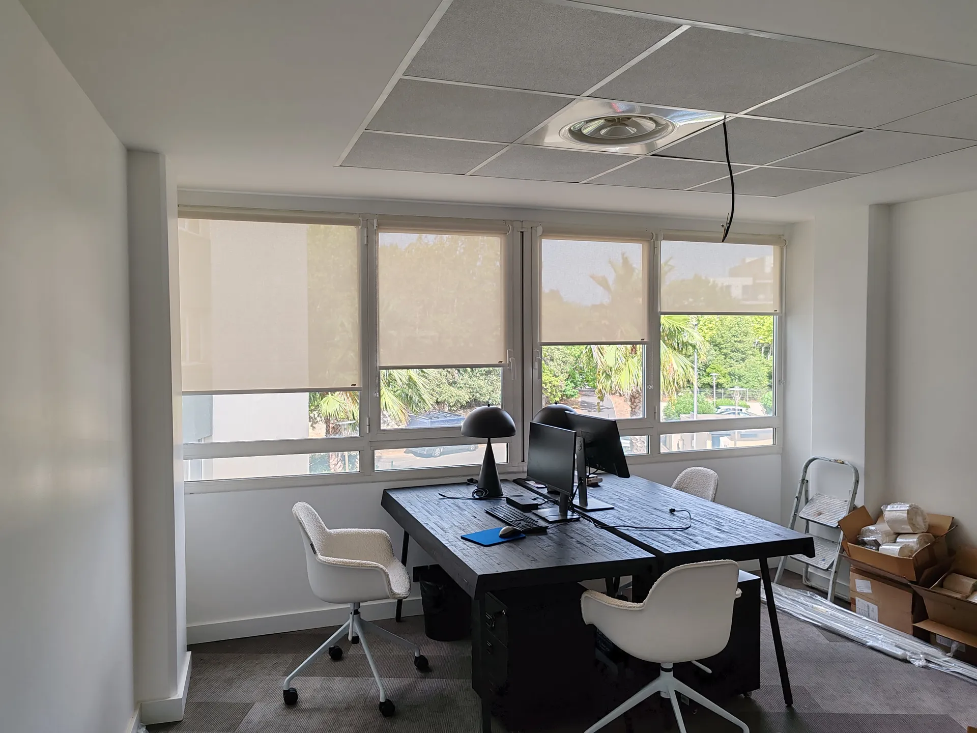 Store intérieur sur mesure